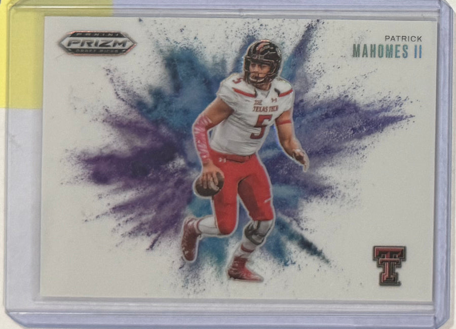 2025 Patrick Mahomes II — Prizm Draft Picks Color Blast — front photograph