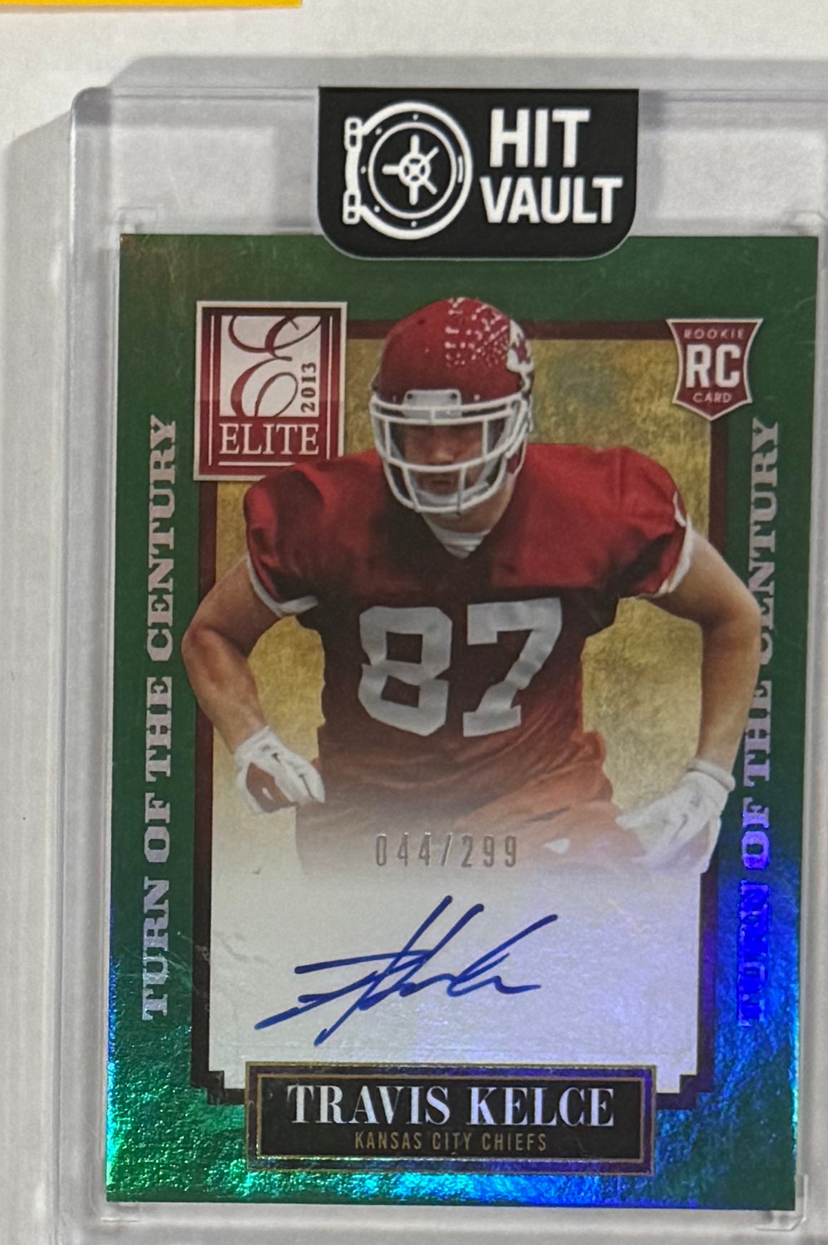 2013 Travis Kelce — Elite Turn of the Century Rookie Signatures — front — Inventory P058-B